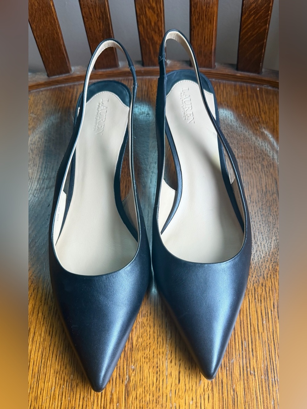 Lauren Ralph Lauren Black Pointed-Toe Leather Slingback Heels size 11 - Picture 2 of 8
